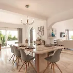 Casa Leao *